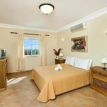 Villa Areia Sleeps 6 Wifi *