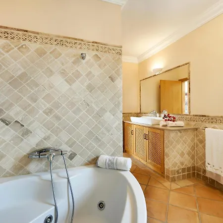 Areia Sleeps 6 Wifi Areia (Faro)
